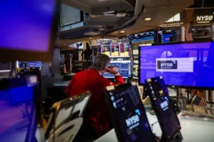 S&P 500 Dips Today as Walmart and Solar Stocks Falter — Paramount Skydance S&P 500 Dips Today as Walmart and Solar Stocks Falter — Paramount Skydance Deal Brings Relief